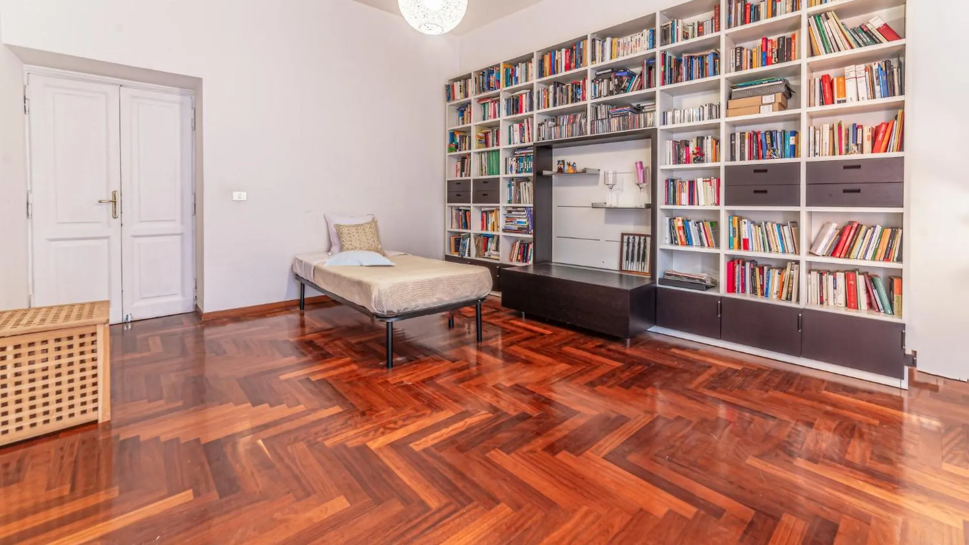 Casa Anna - Vatican City & Metro Ottaviano Rome Apartment