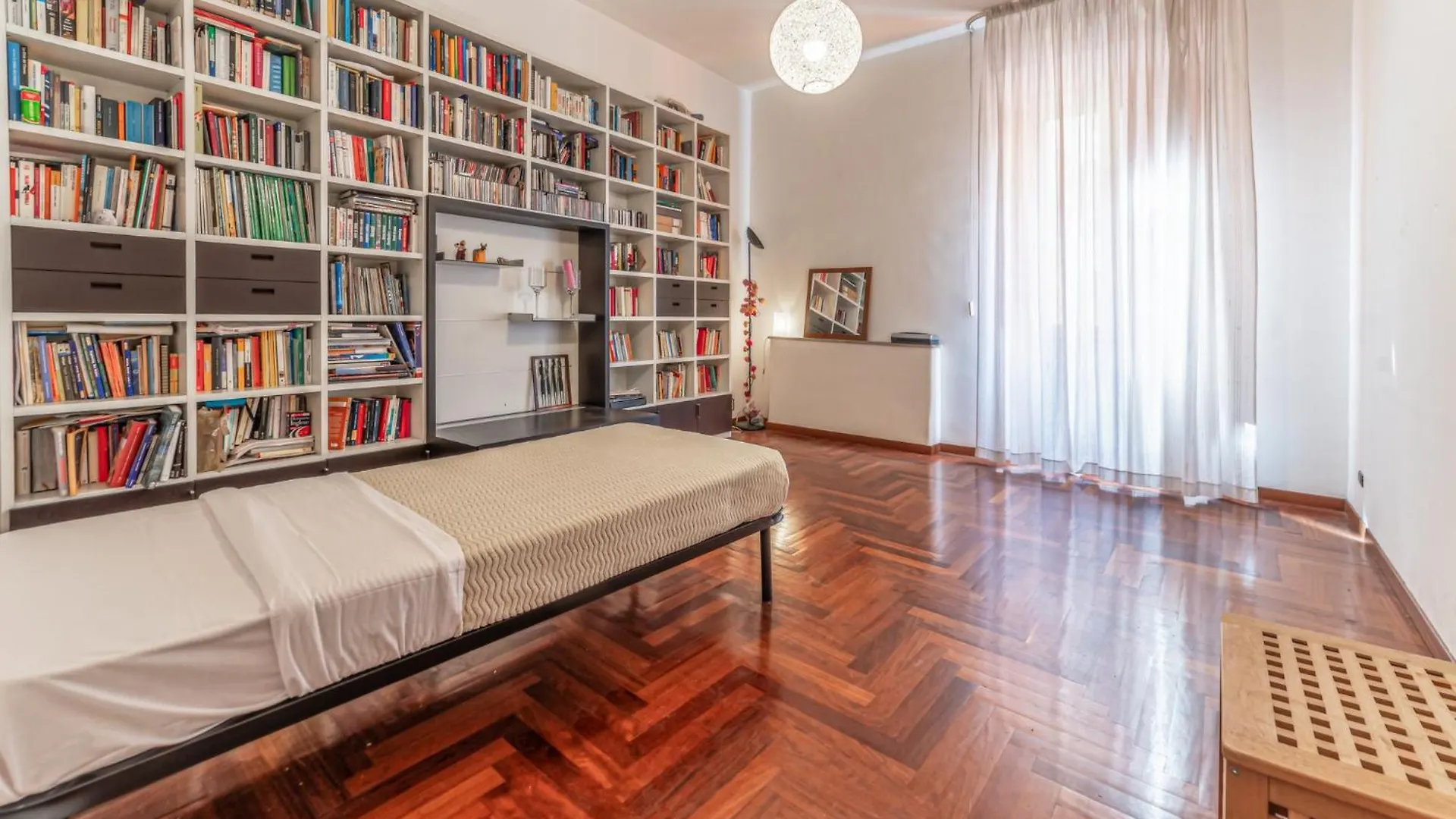 Apartment Casa Anna - Vatican City & Metro Ottaviano Rome Italy