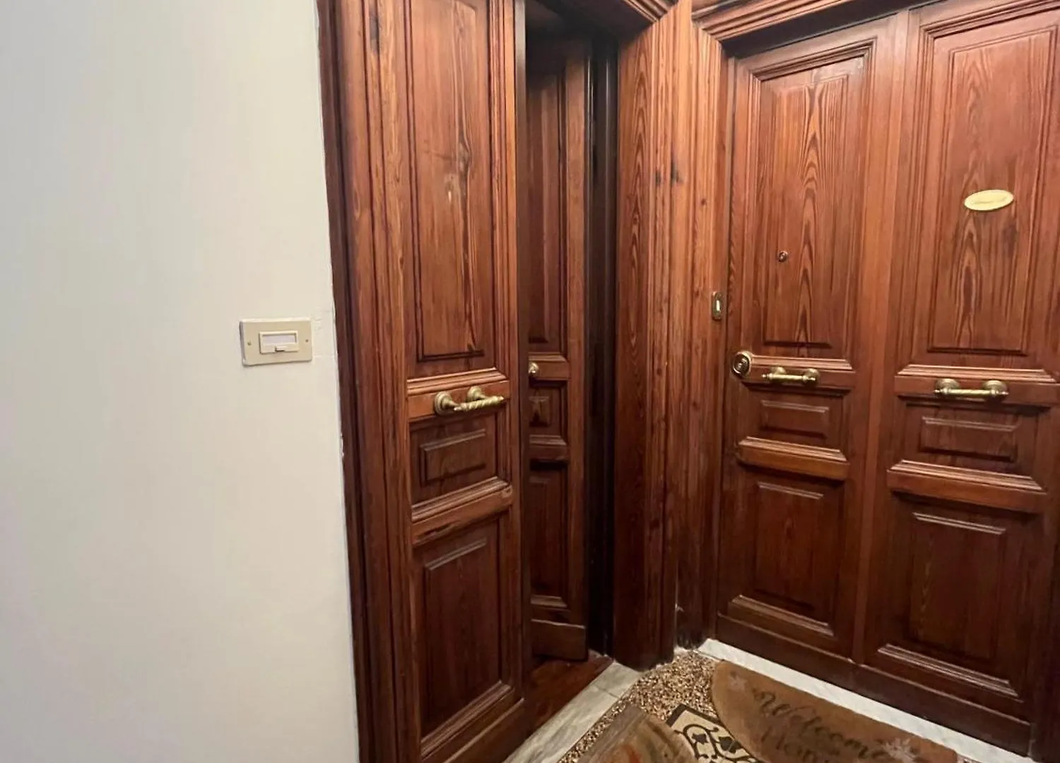 Casa Anna - Vatican City & Metro Ottaviano Rome 0*,  Italie